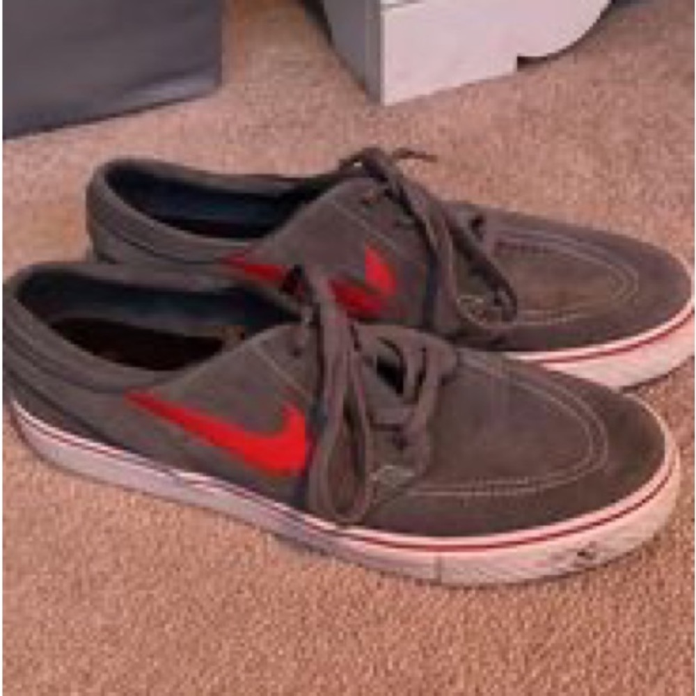 Red/Gray Nike Skate Shoes